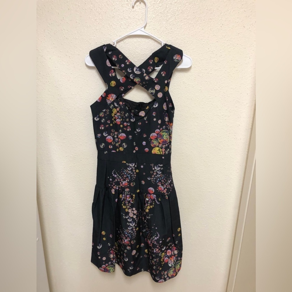 Cynthia Rowley "NWT" Cut Out Dress with Botanical Dot in Black Size 6 - Picture 7 of 10